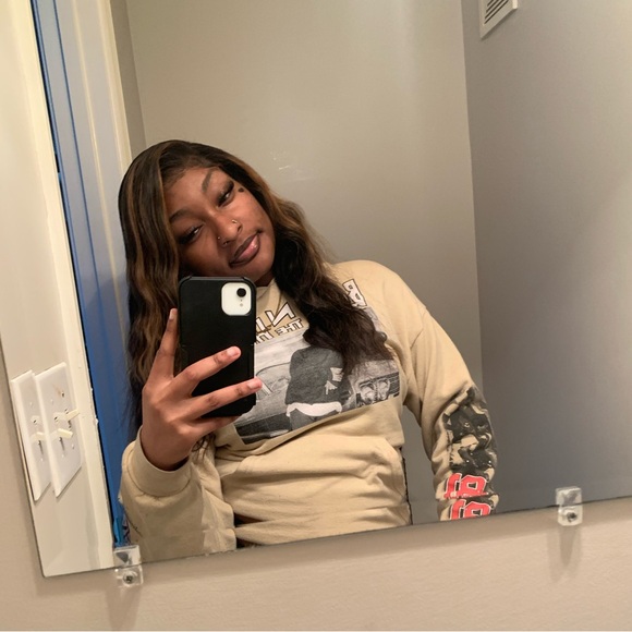 Brown & Black WigGo to my Depop to complete order @bxbyasiaaa*Will be washed*